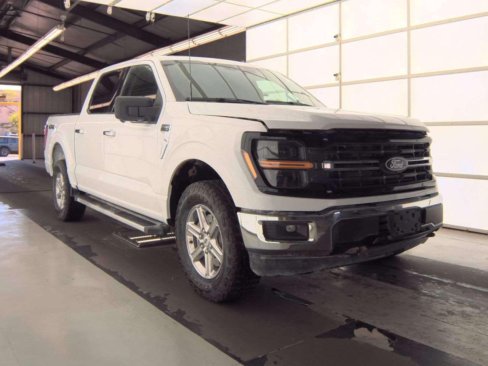 2024 Ford F-150 XLT AWD