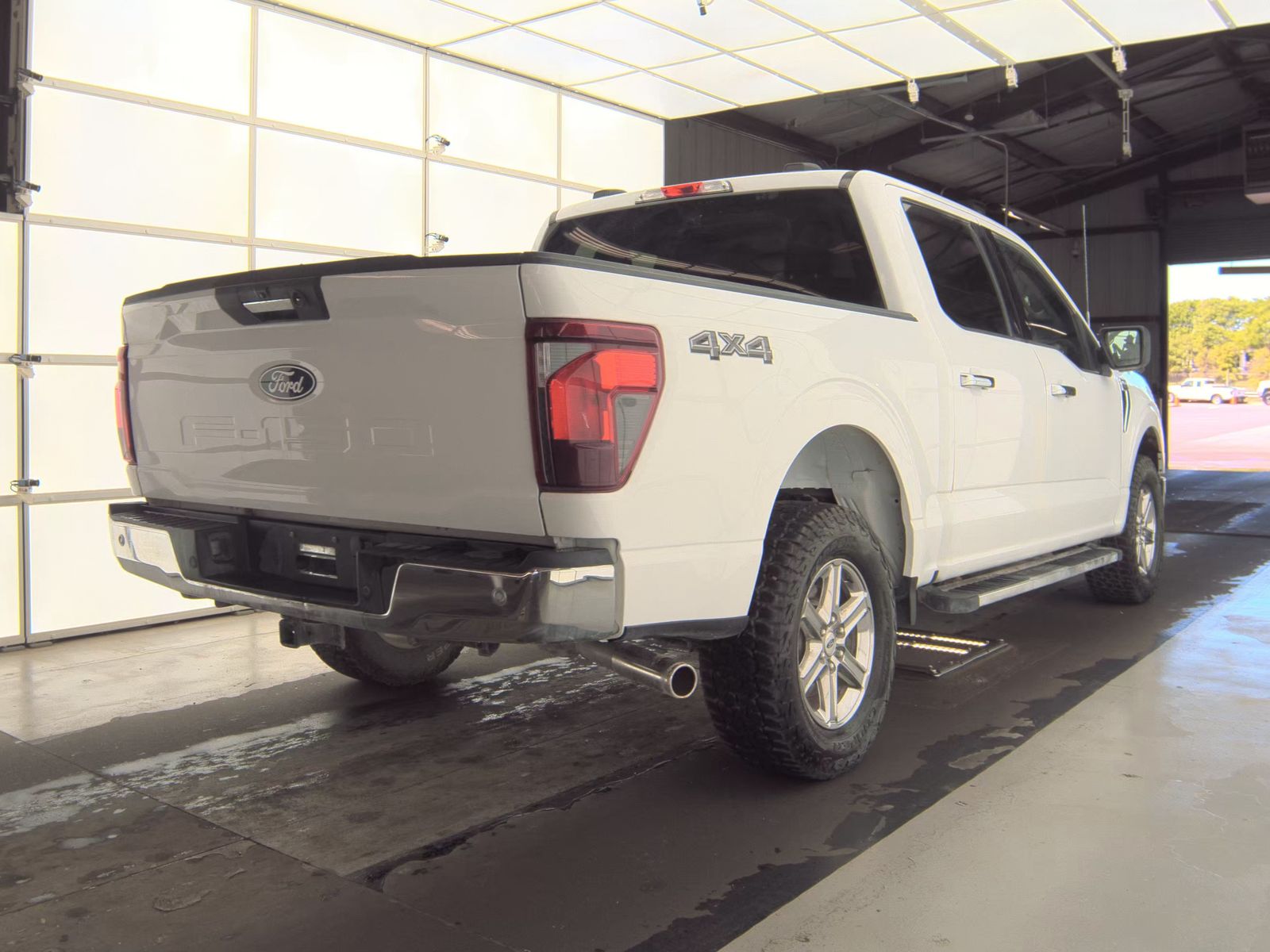 2024 Ford F-150 XLT AWD