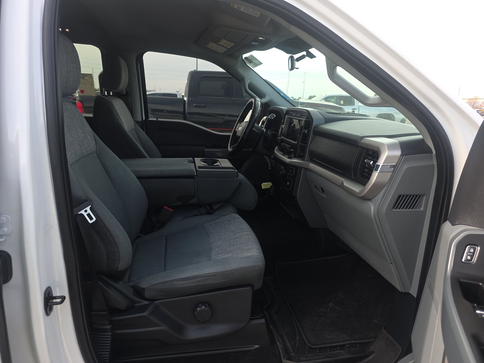 2022 Ford F-150 XLT AWD