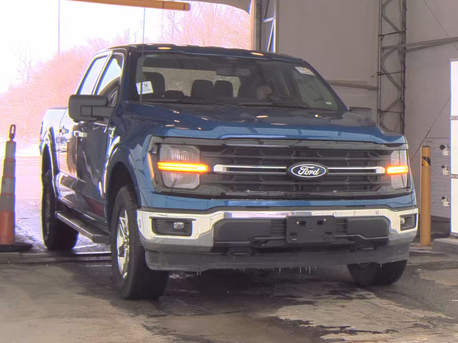 2024 Ford F-150 XLT AWD