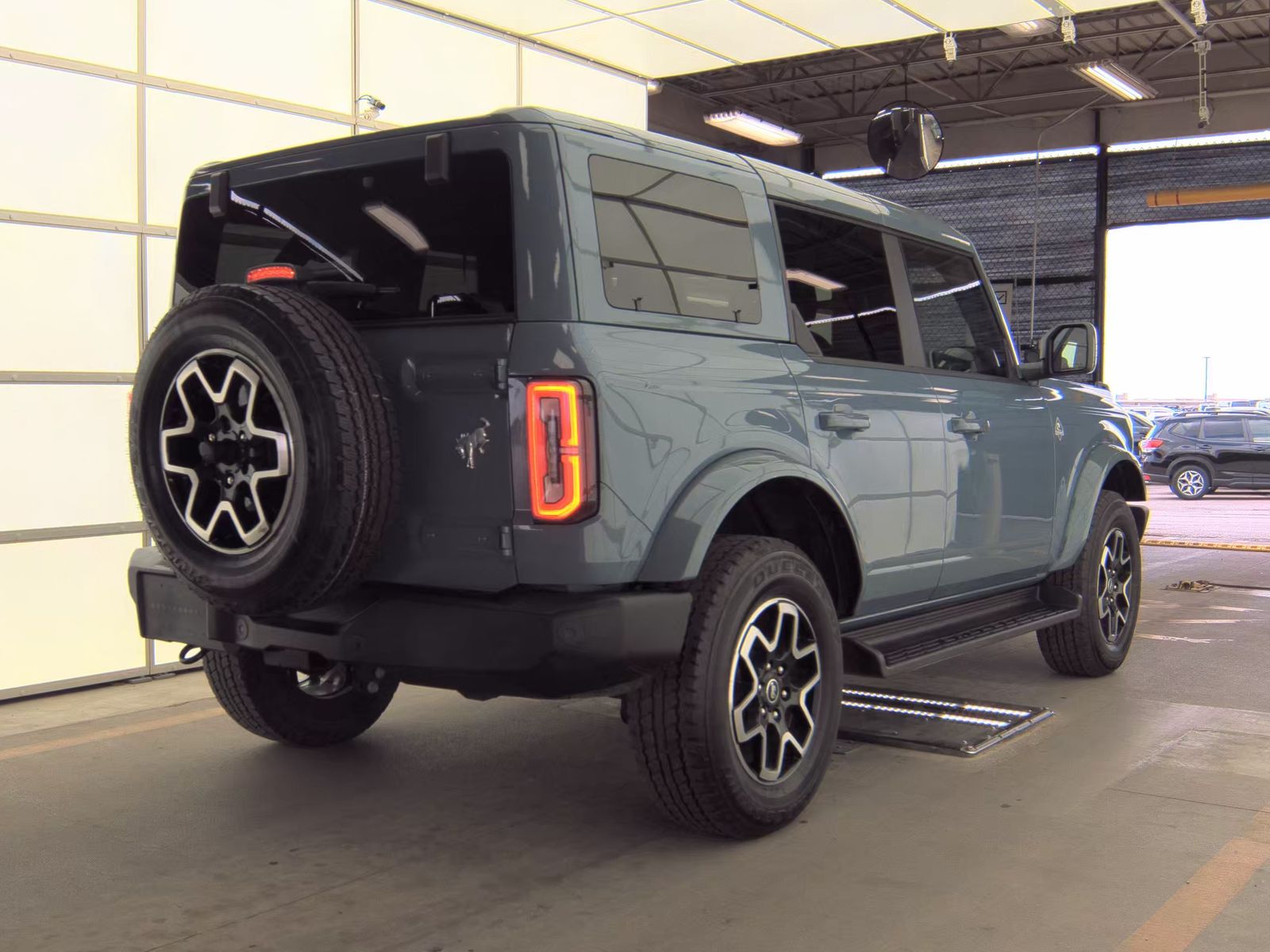 FORD BRONCO - 6