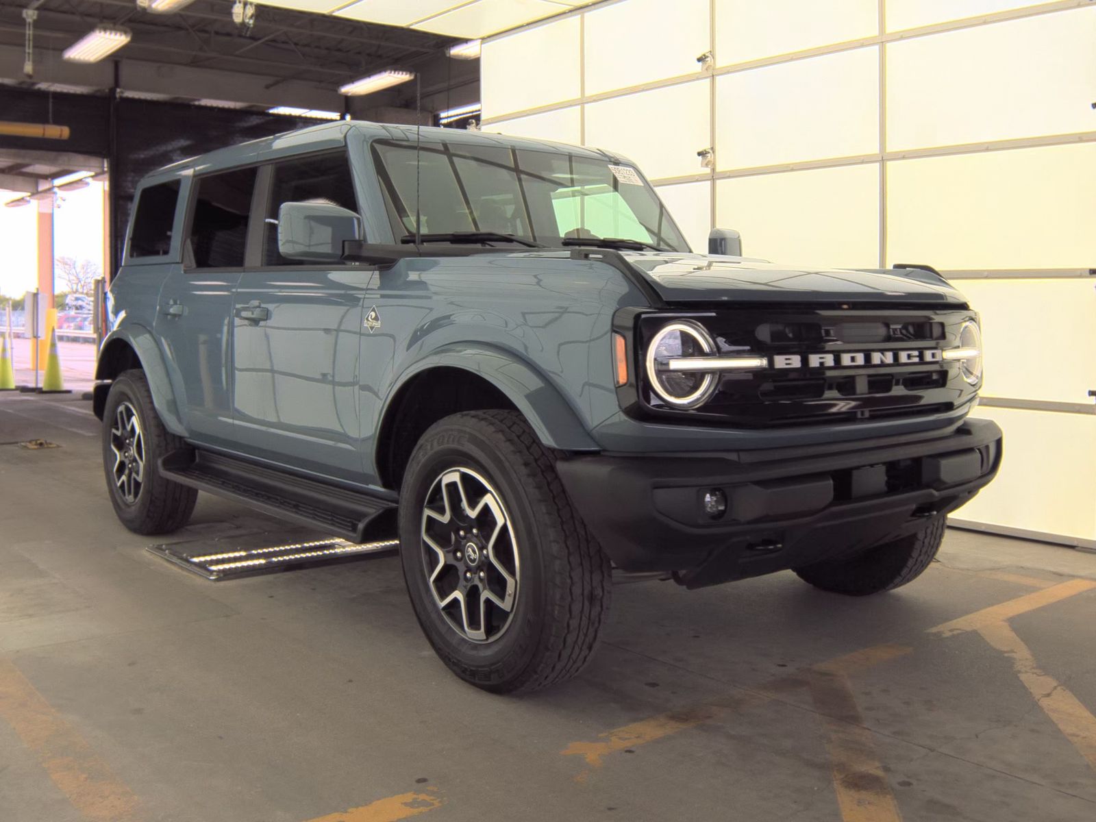FORD BRONCO - 5