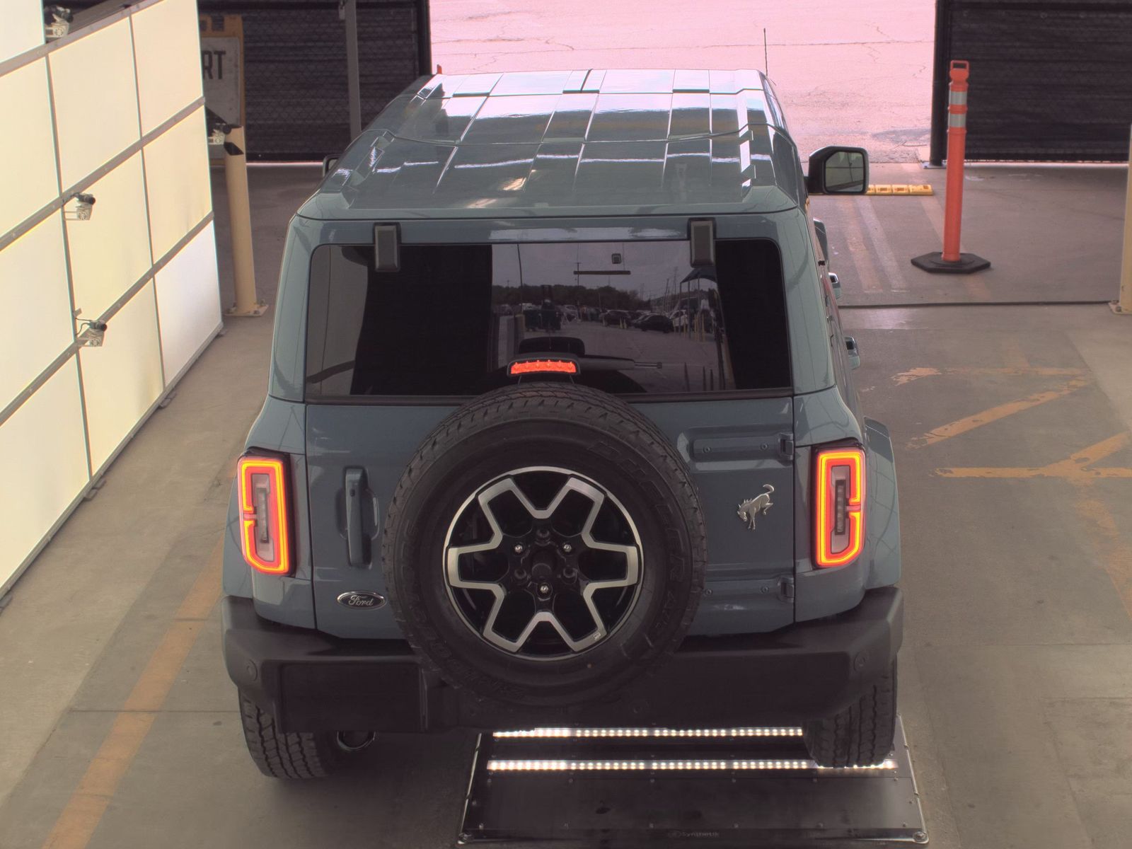 FORD BRONCO - 7