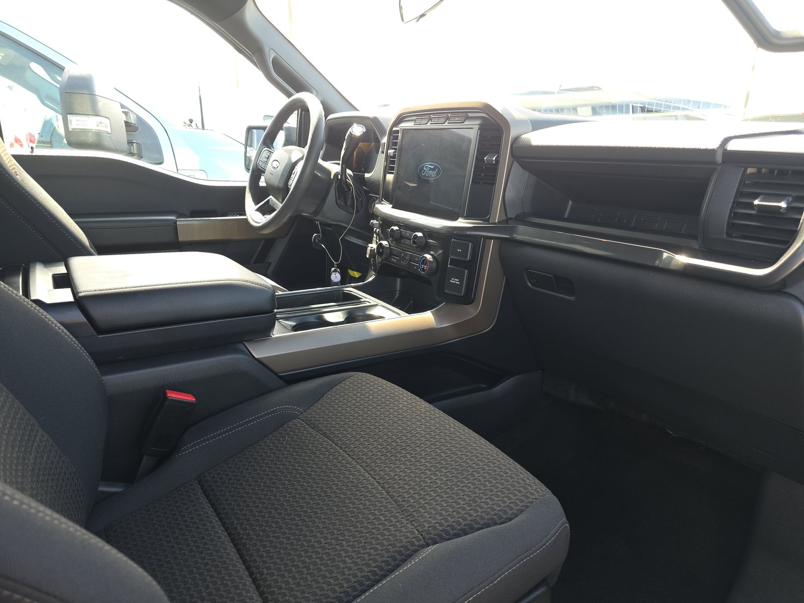 2024 Ford F-150 STX AWD