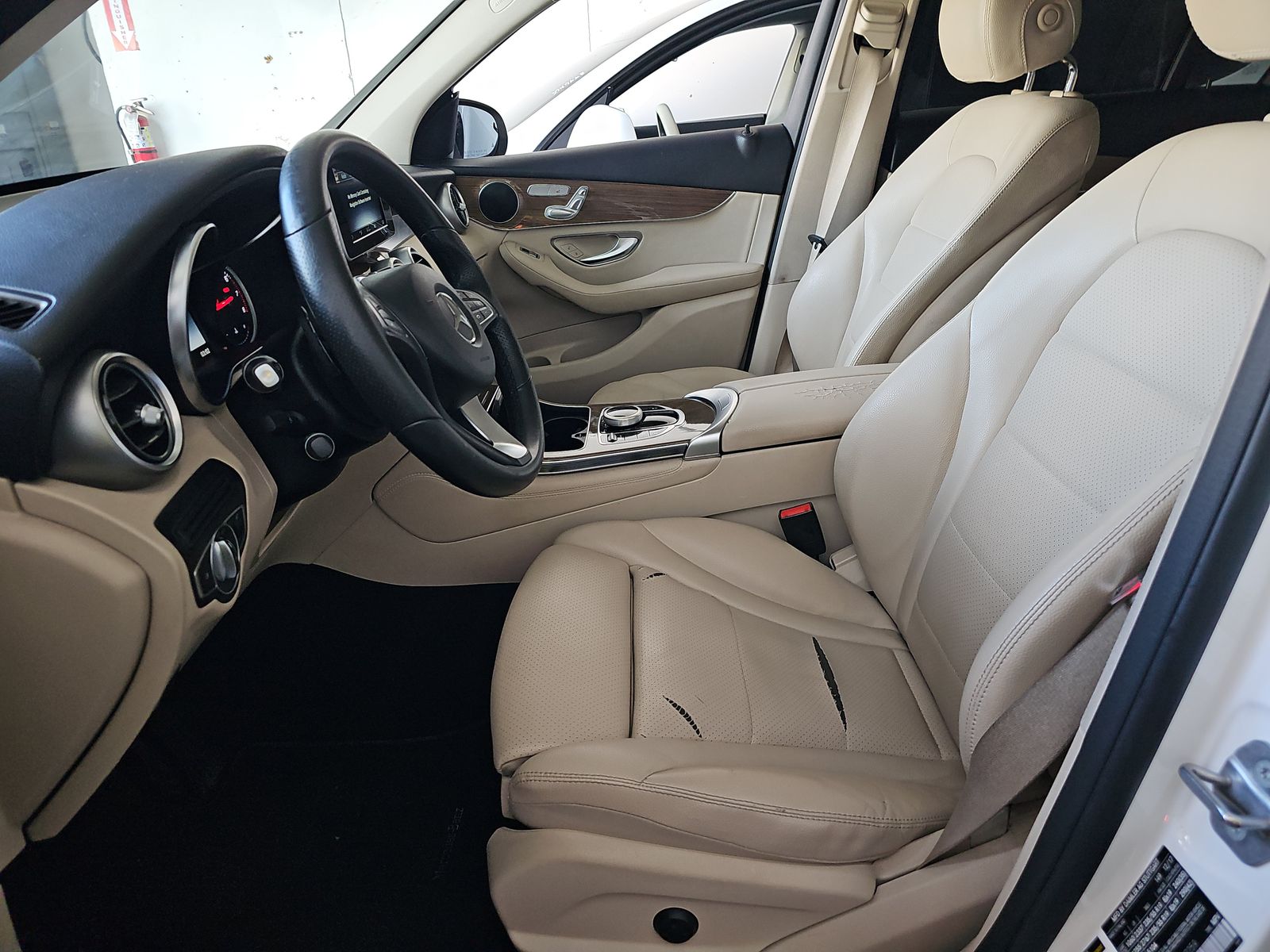 MERCEDES-BENZ GLC-CLASS - 8