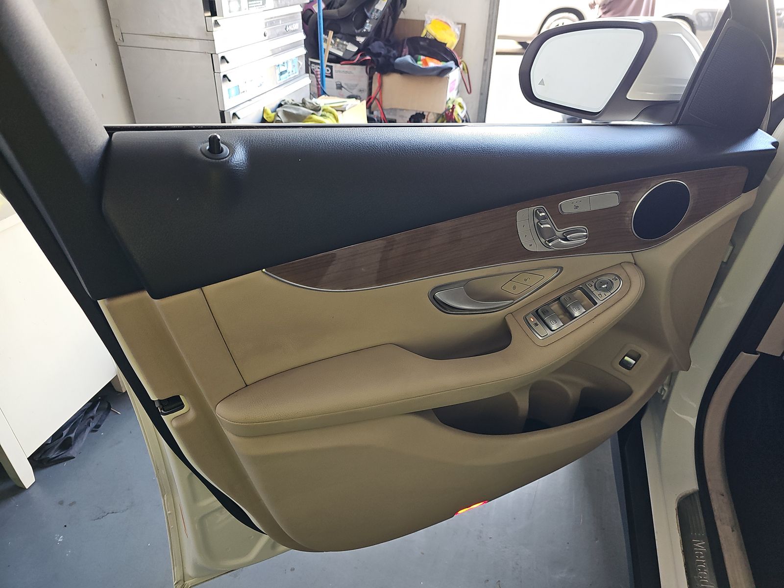 MERCEDES-BENZ GLC-CLASS - 10