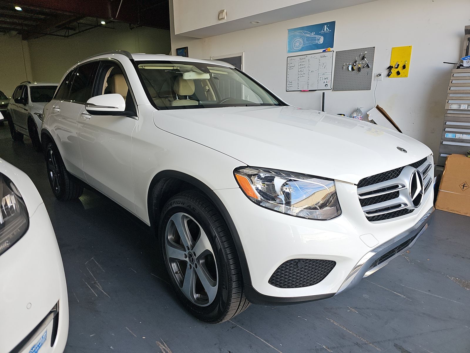 MERCEDES-BENZ GLC-CLASS - 4