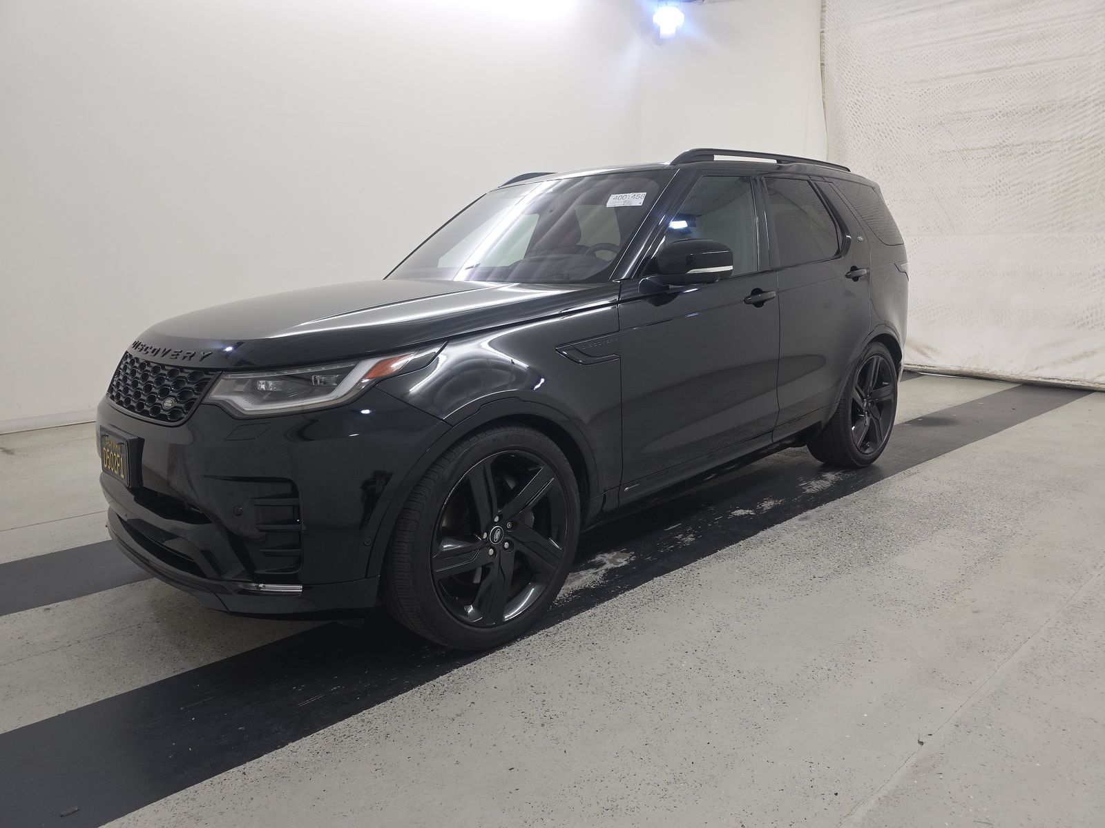 2022 Land Rover Discovery HSE R-Dynamic AWD