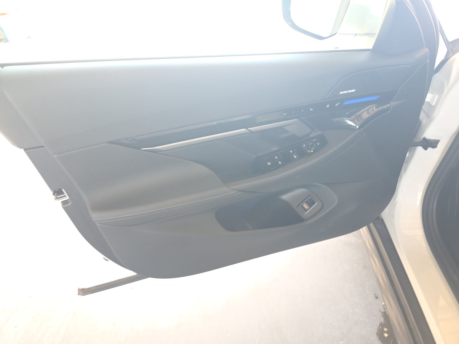 2026 BMW 5 Series 530i xDrive AWD