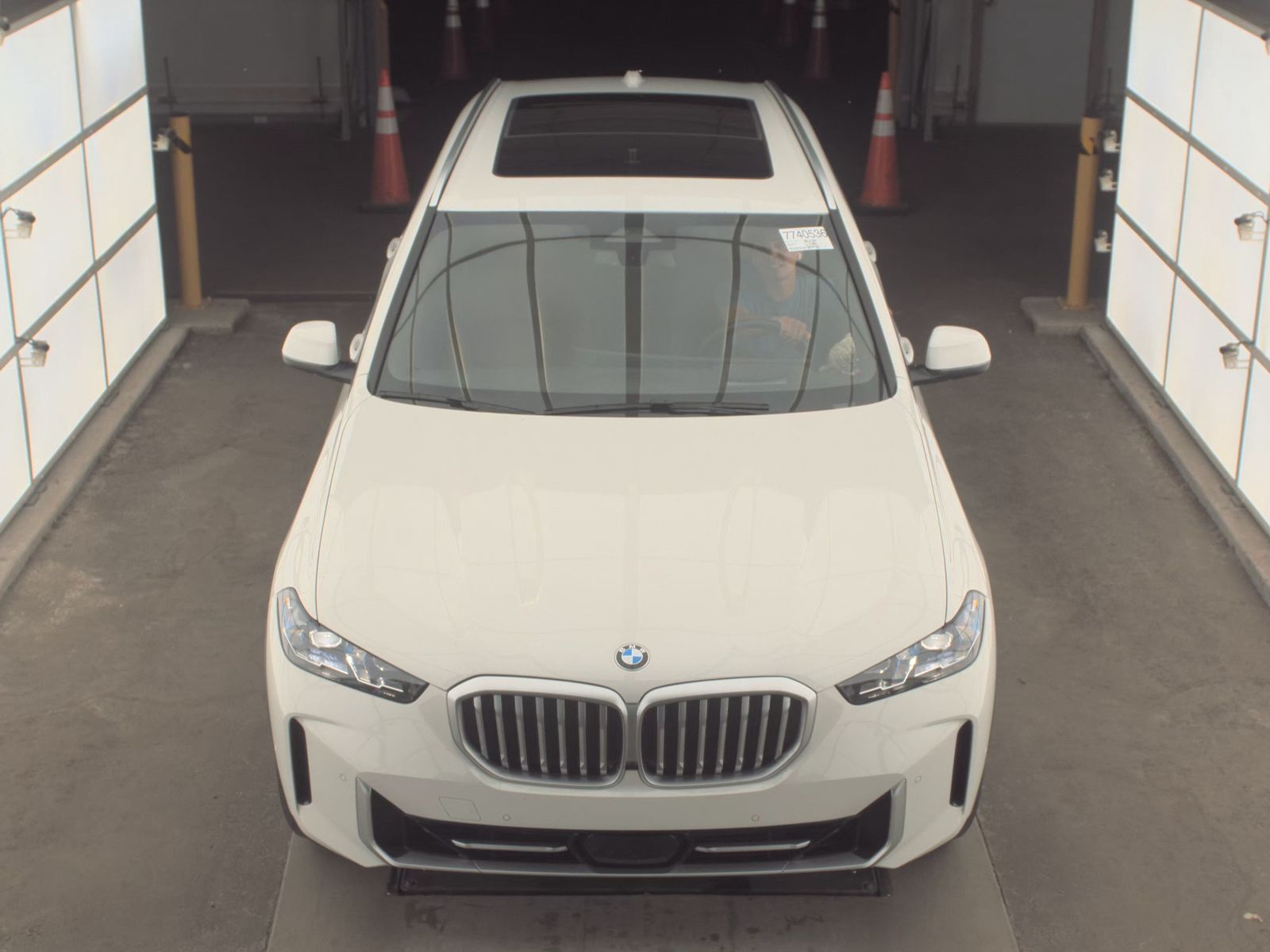 2026 BMW X5 sDrive40i RWD