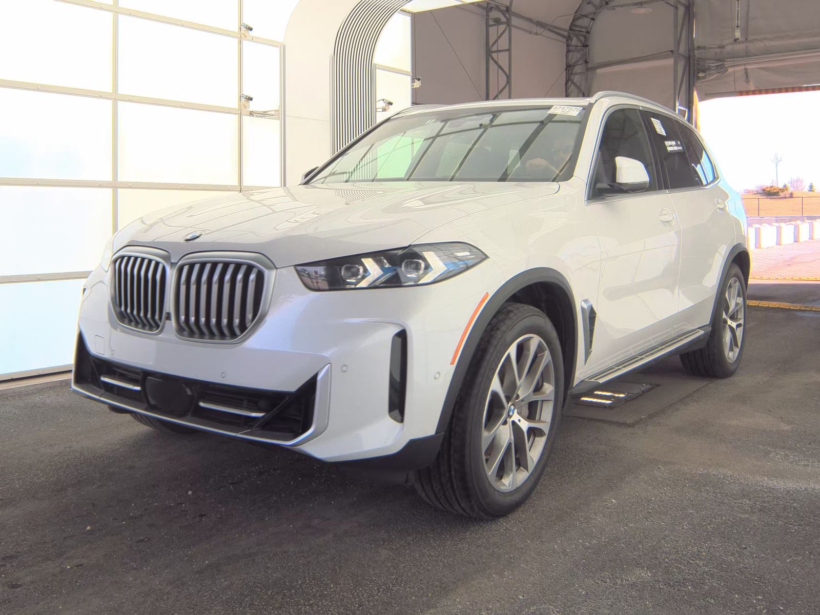 2026 BMW X5 sDrive40i RWD