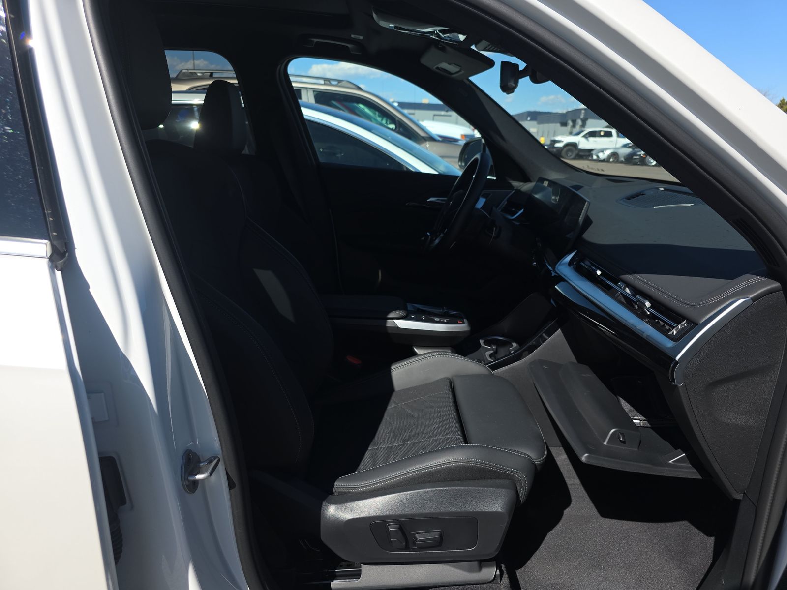 2026 BMW X1 xDrive28i AWD