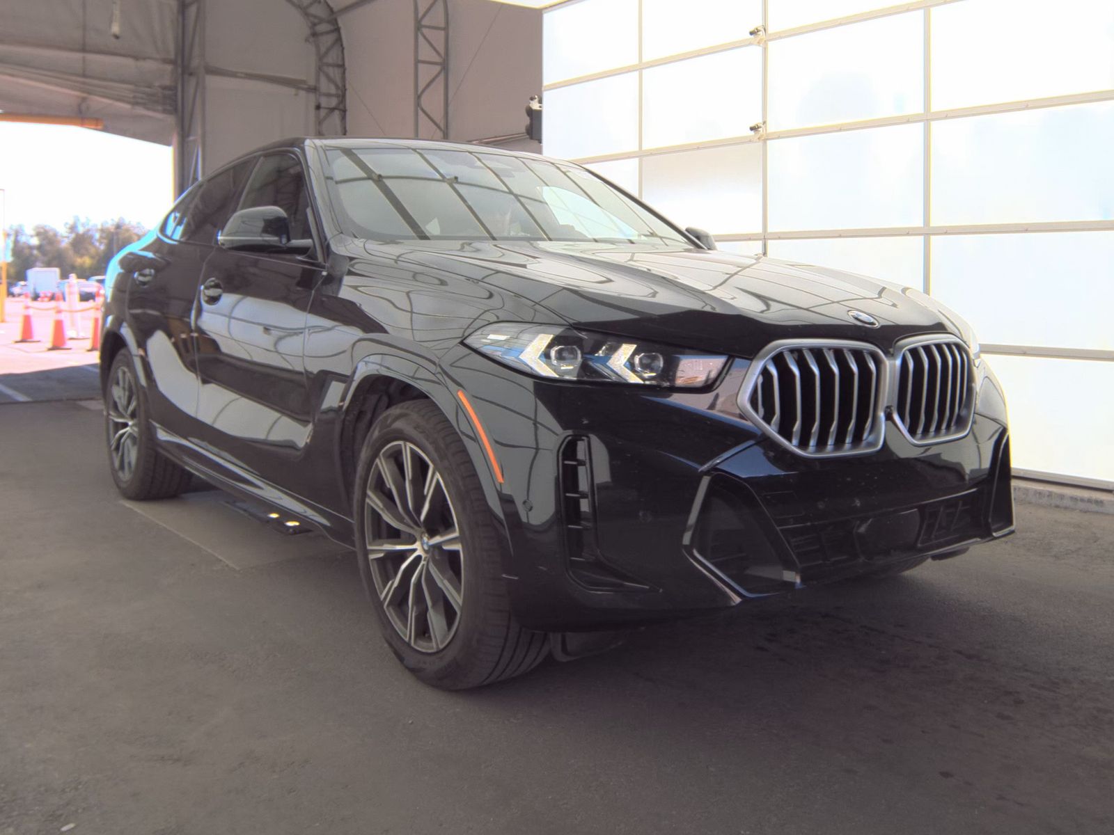 2026 BMW X6 xDrive40i AWD