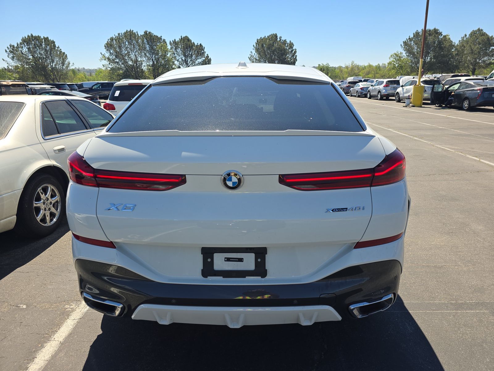 2026 BMW X6 xDrive40i AWD