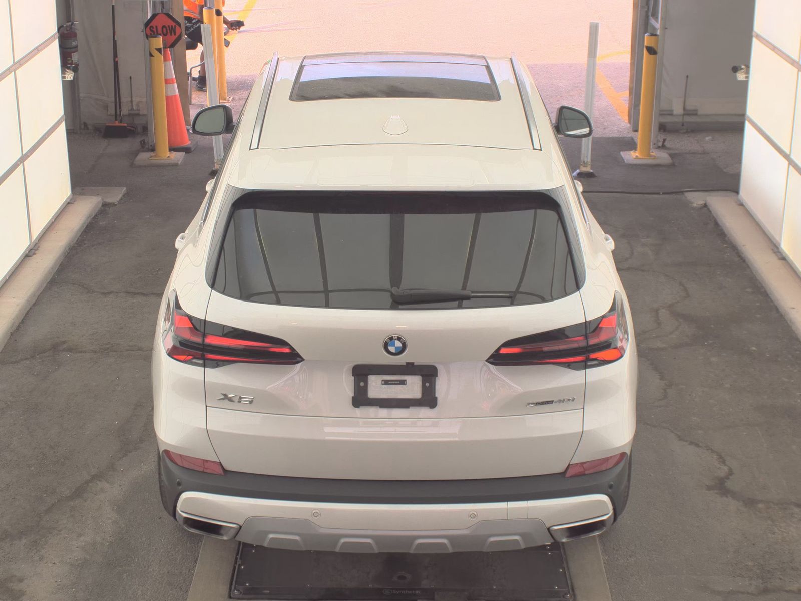 2026 BMW X5 sDrive40i RWD