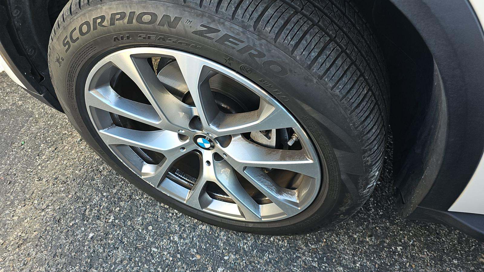 2026 BMW X5 sDrive40i RWD