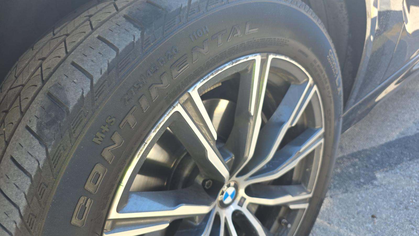 2026 BMW X6 xDrive40i AWD