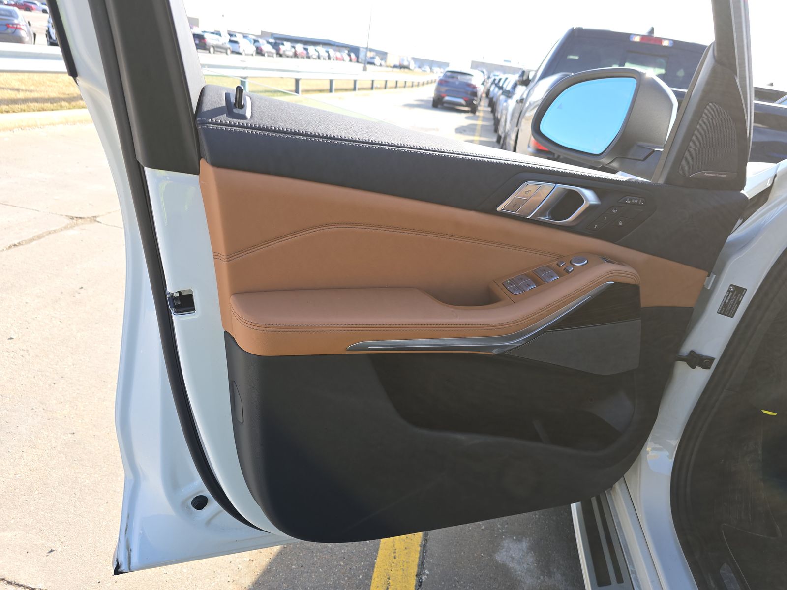 2026 BMW X7 xDrive40i AWD