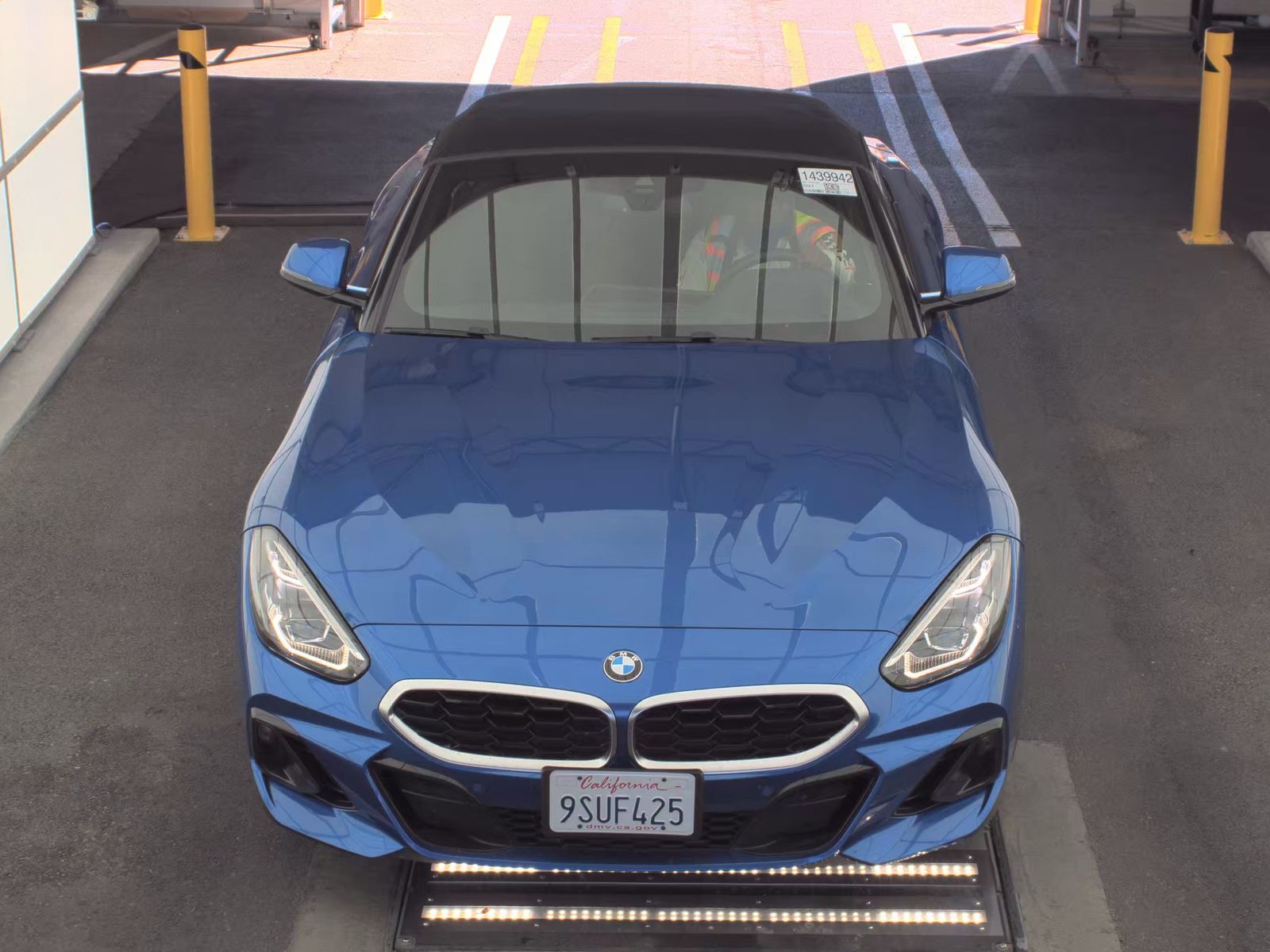 2026 BMW Z4 sDrive30i RWD