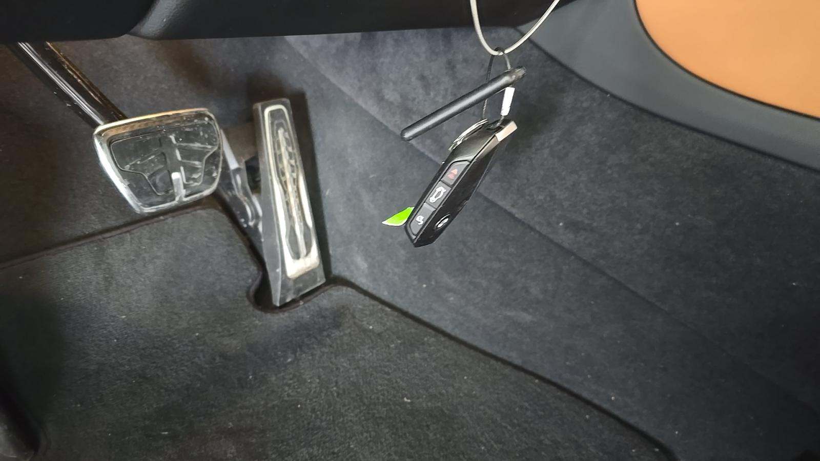 2026 BMW X6 xDrive40i AWD