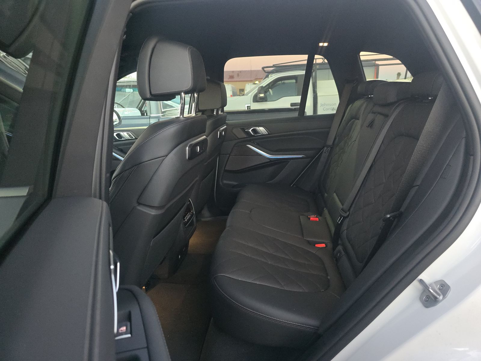 2026 BMW X5 sDrive40i RWD