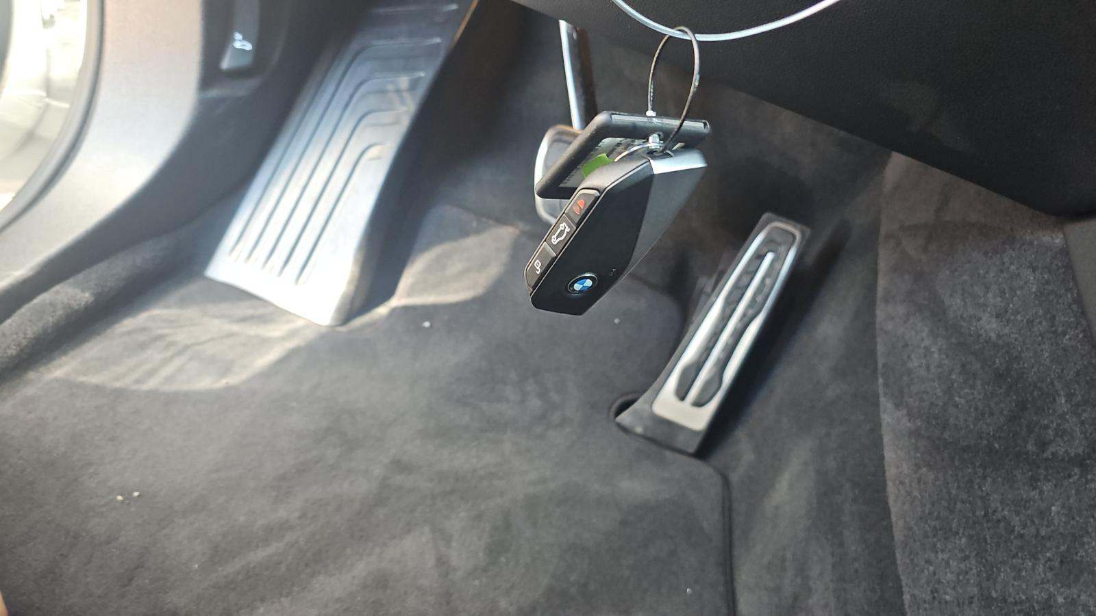 2026 BMW X5 sDrive40i RWD