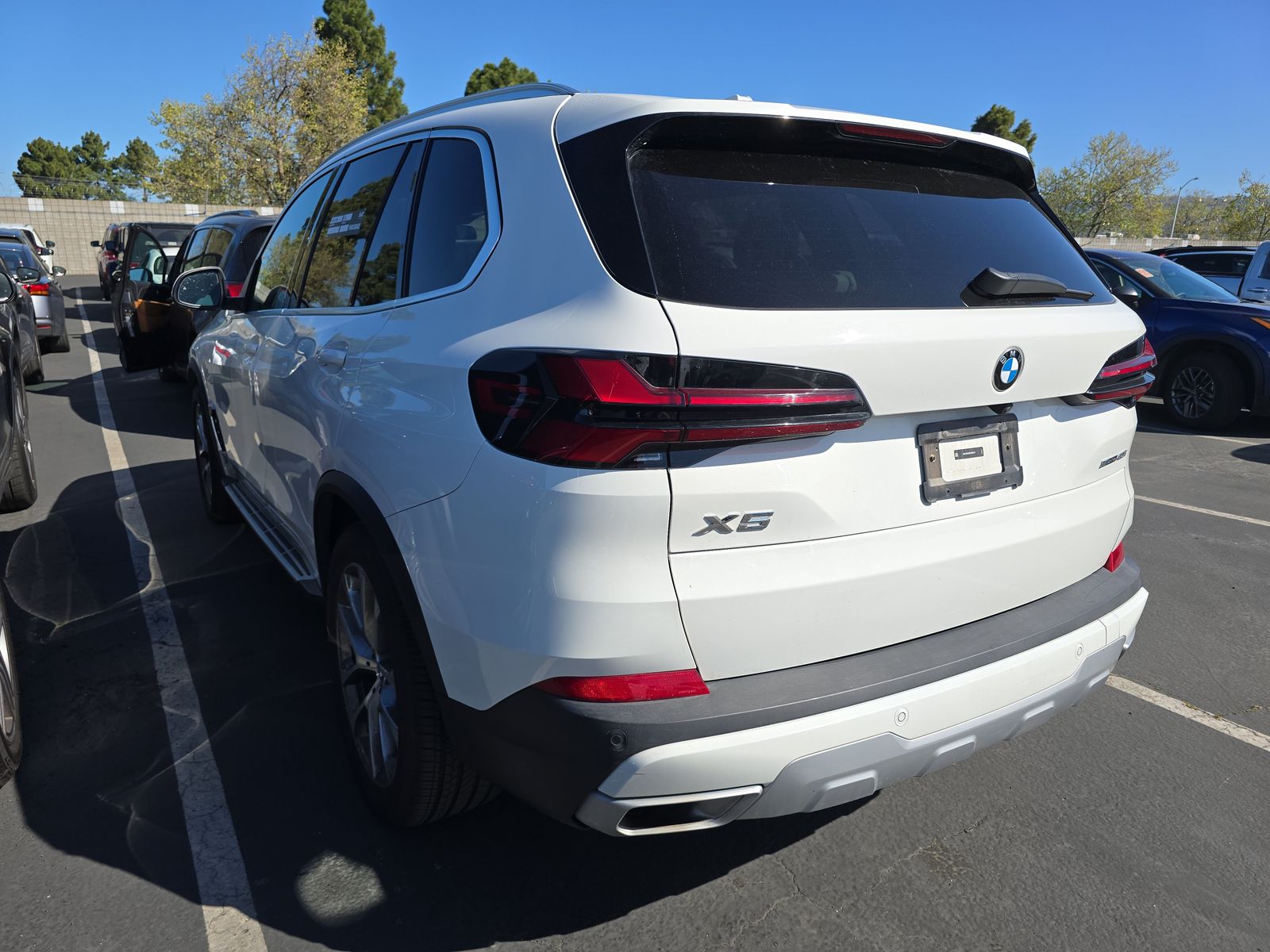 2026 BMW X5 sDrive40i RWD