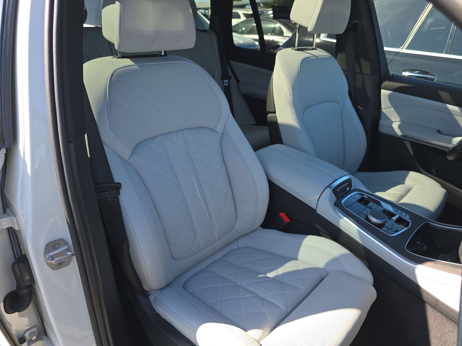 2026 BMW X5 sDrive40i RWD