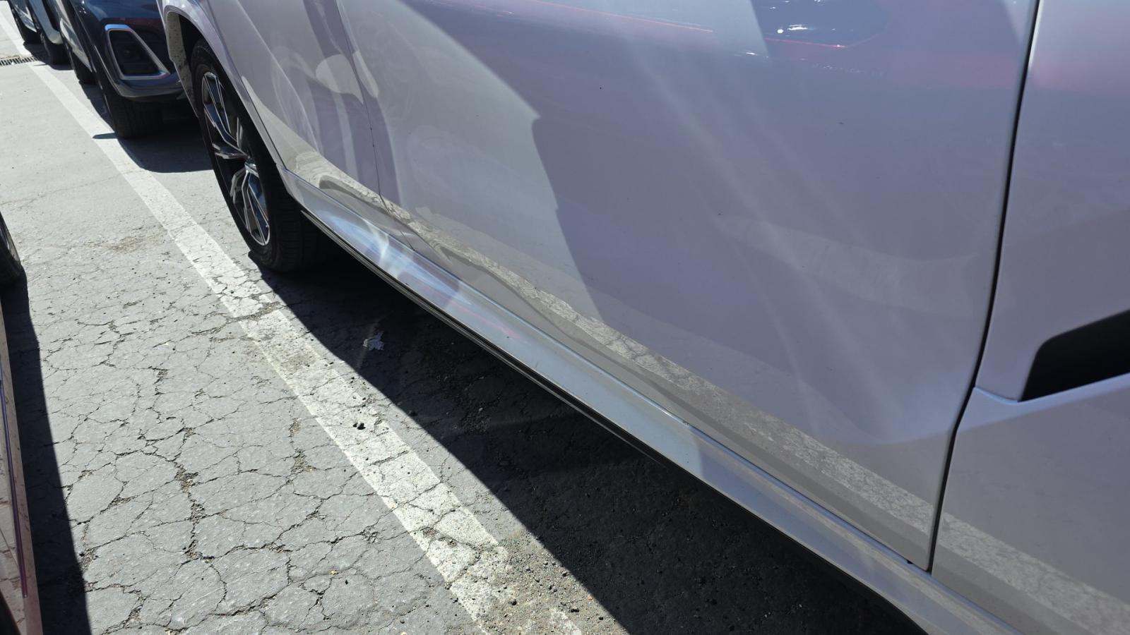 2026 BMW X6 xDrive40i AWD