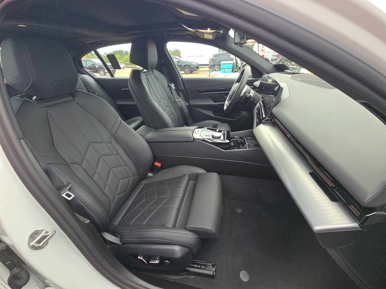 2026 BMW 5 Series 530i xDrive AWD