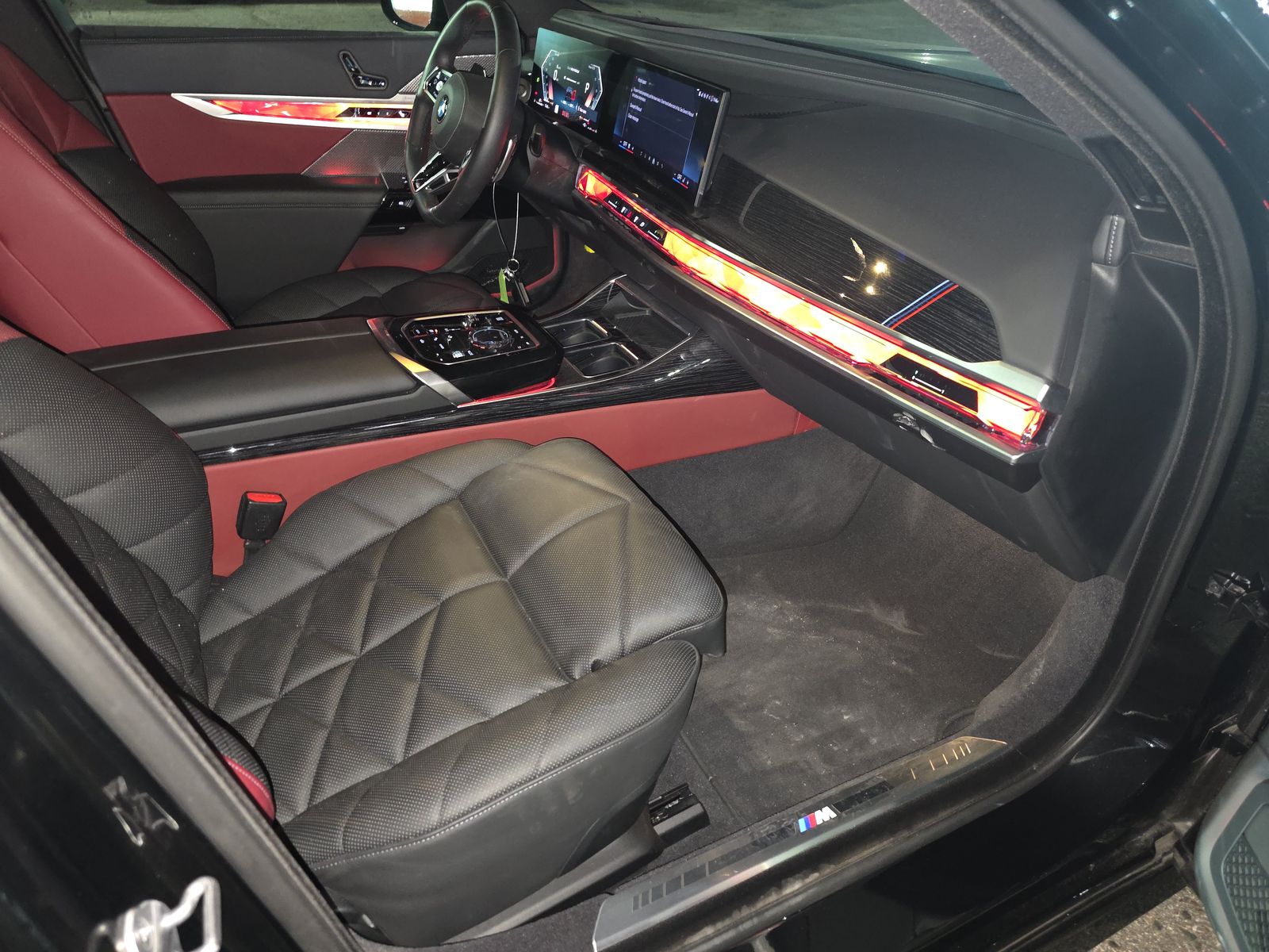 2025 BMW 7 Series 740i xDrive AWD