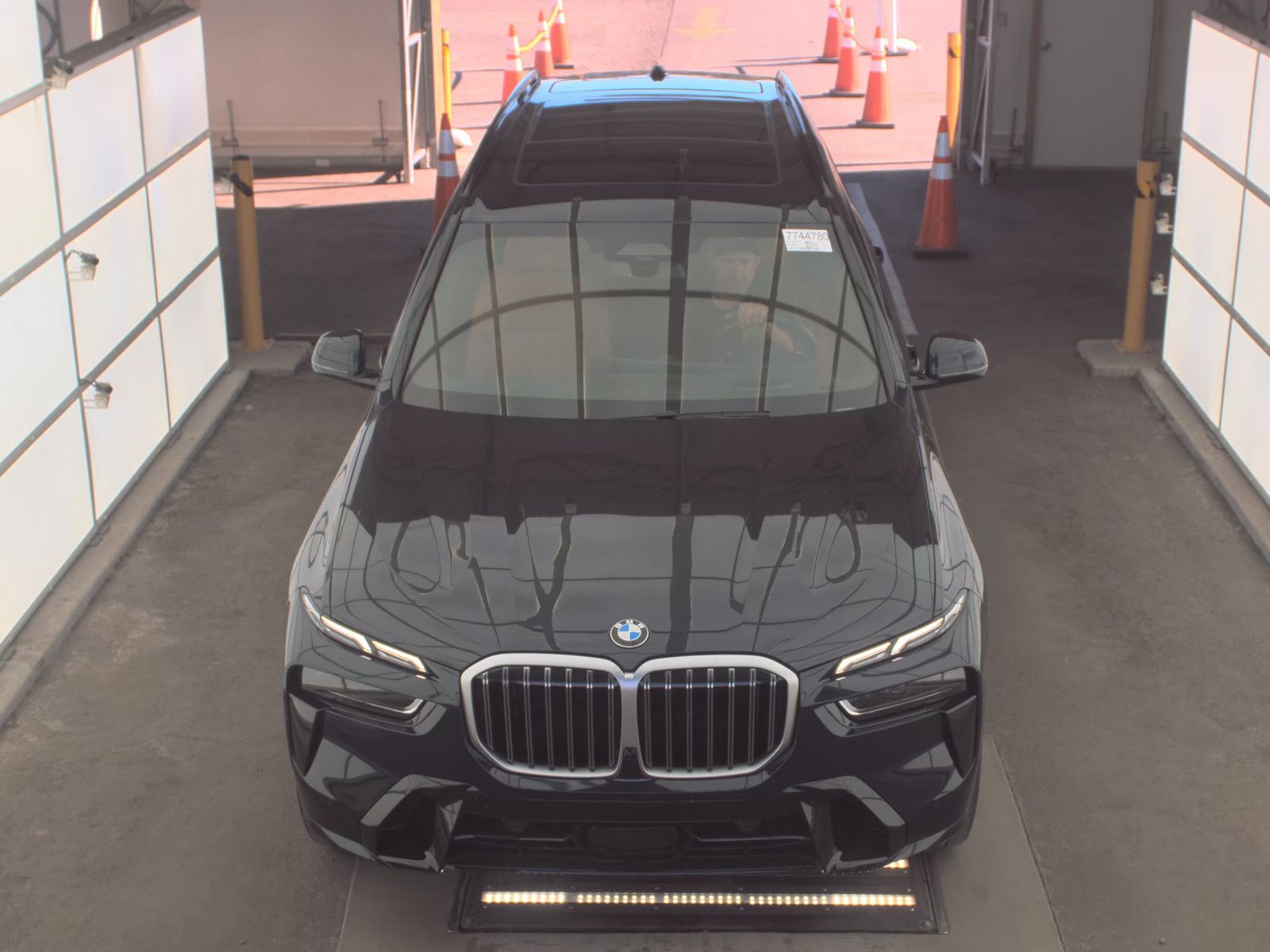 2026 BMW X7 xDrive40i AWD