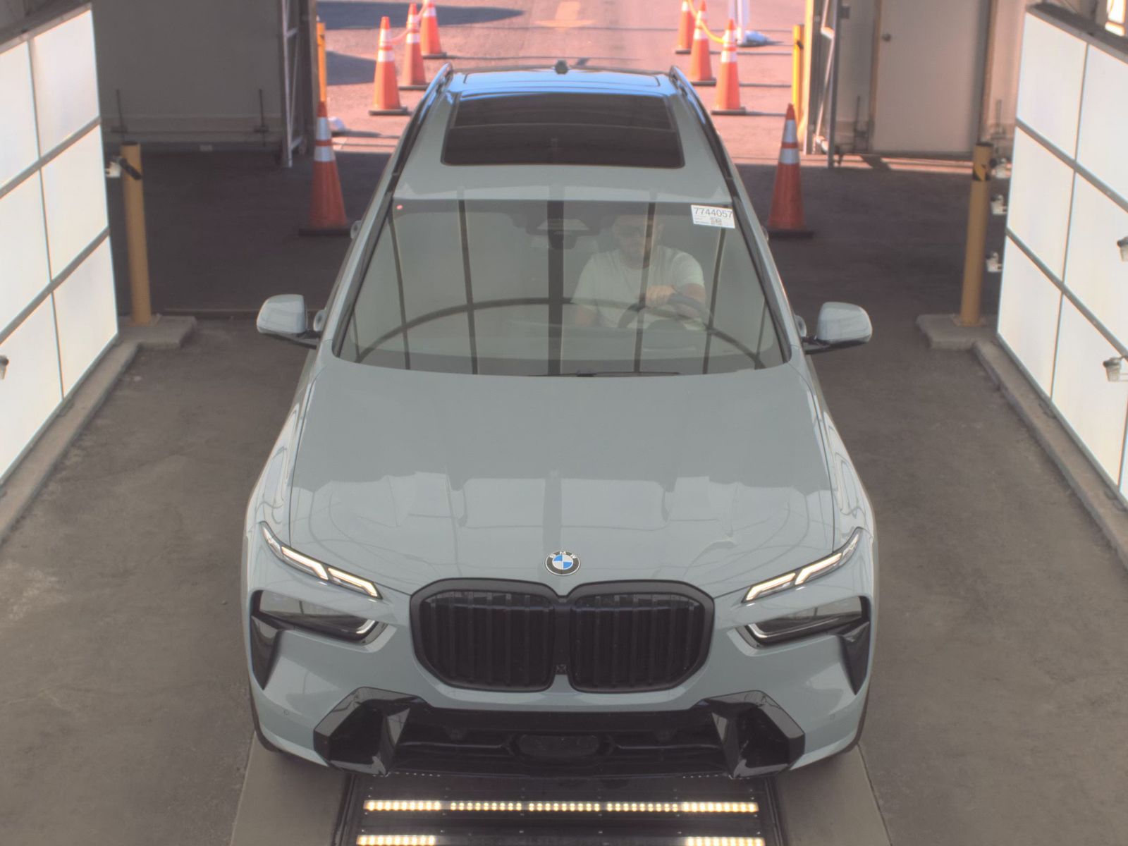 2026 BMW X7 xDrive40i AWD