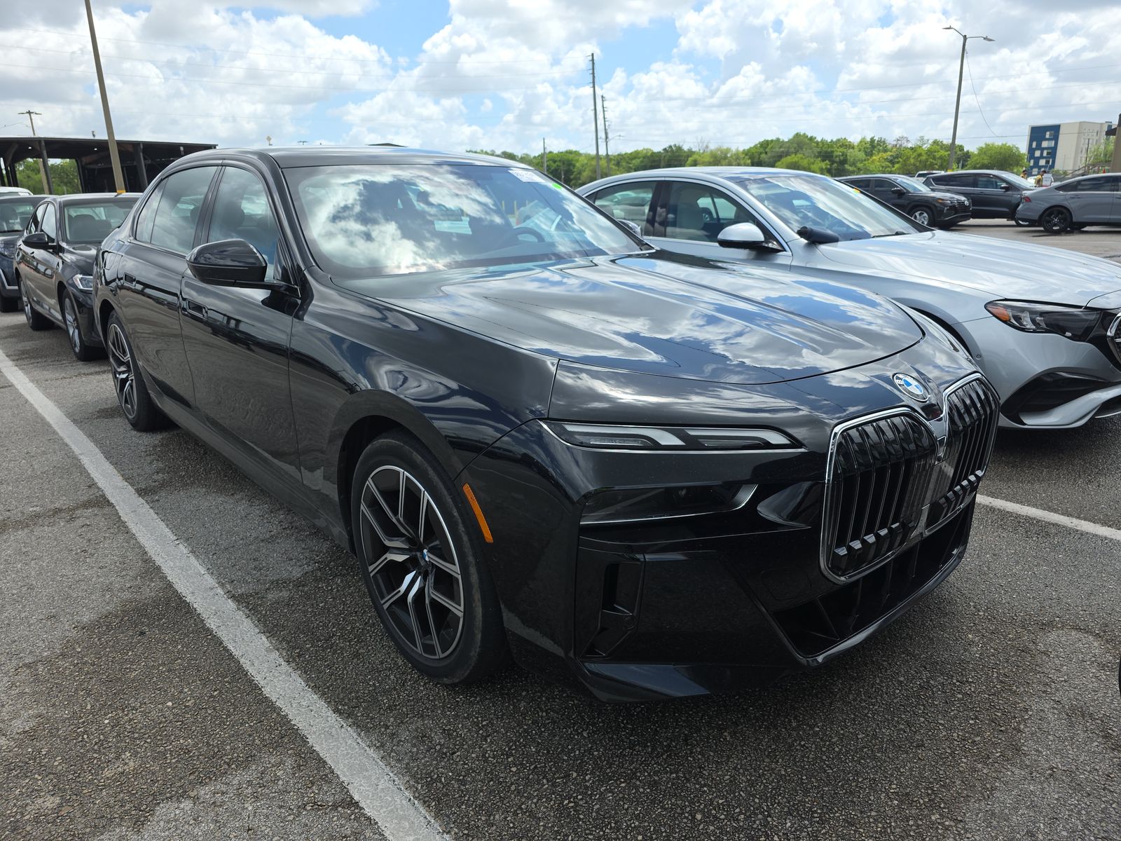 2025 BMW 7 Series 740i xDrive AWD