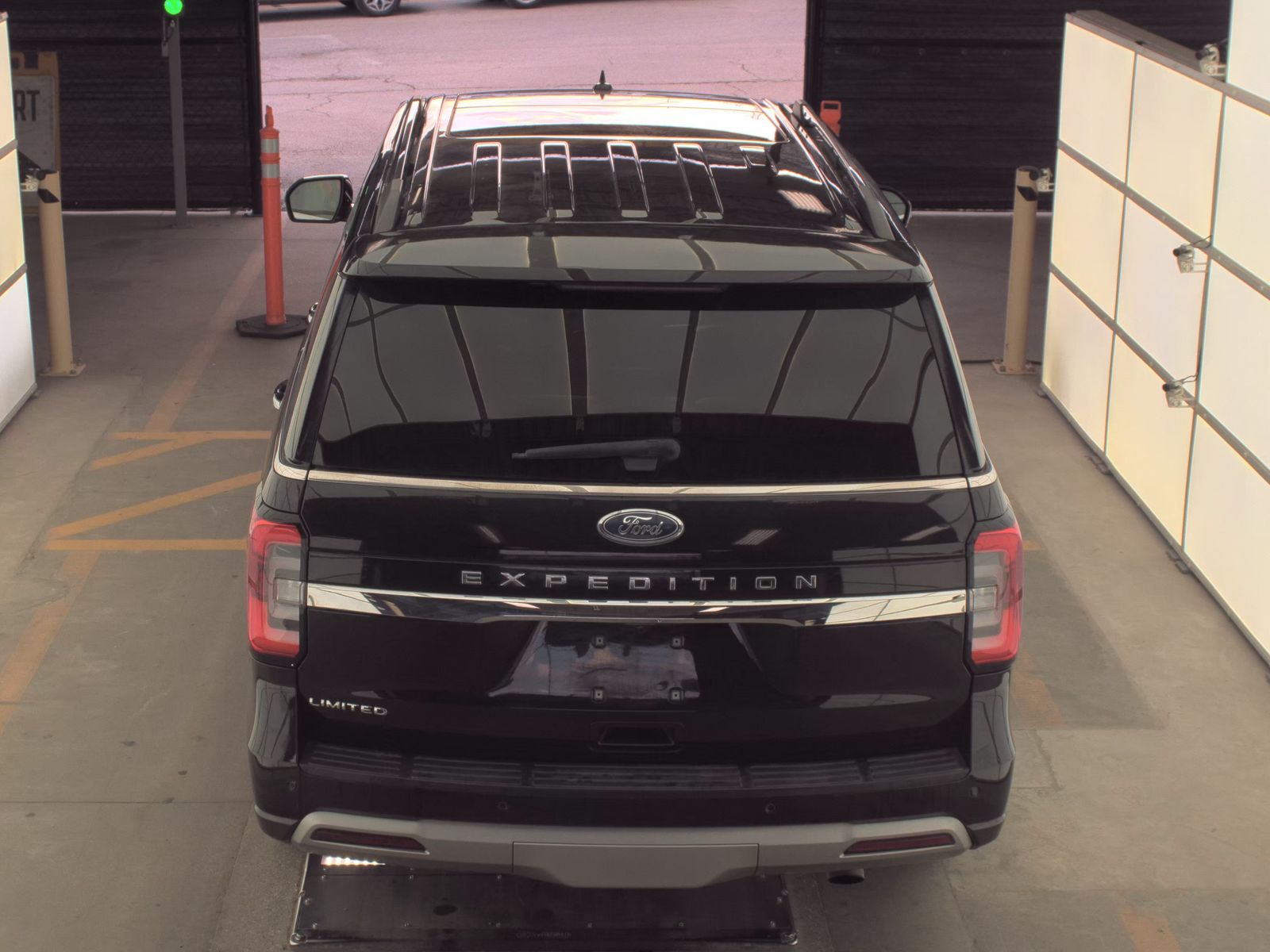 FORD EXPEDITION - 7