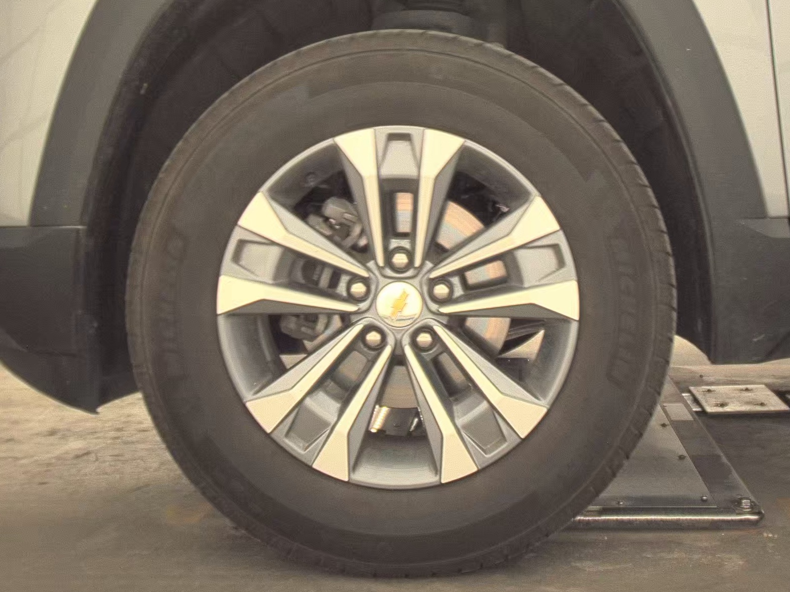 CHEVROLET AWD LT - 10