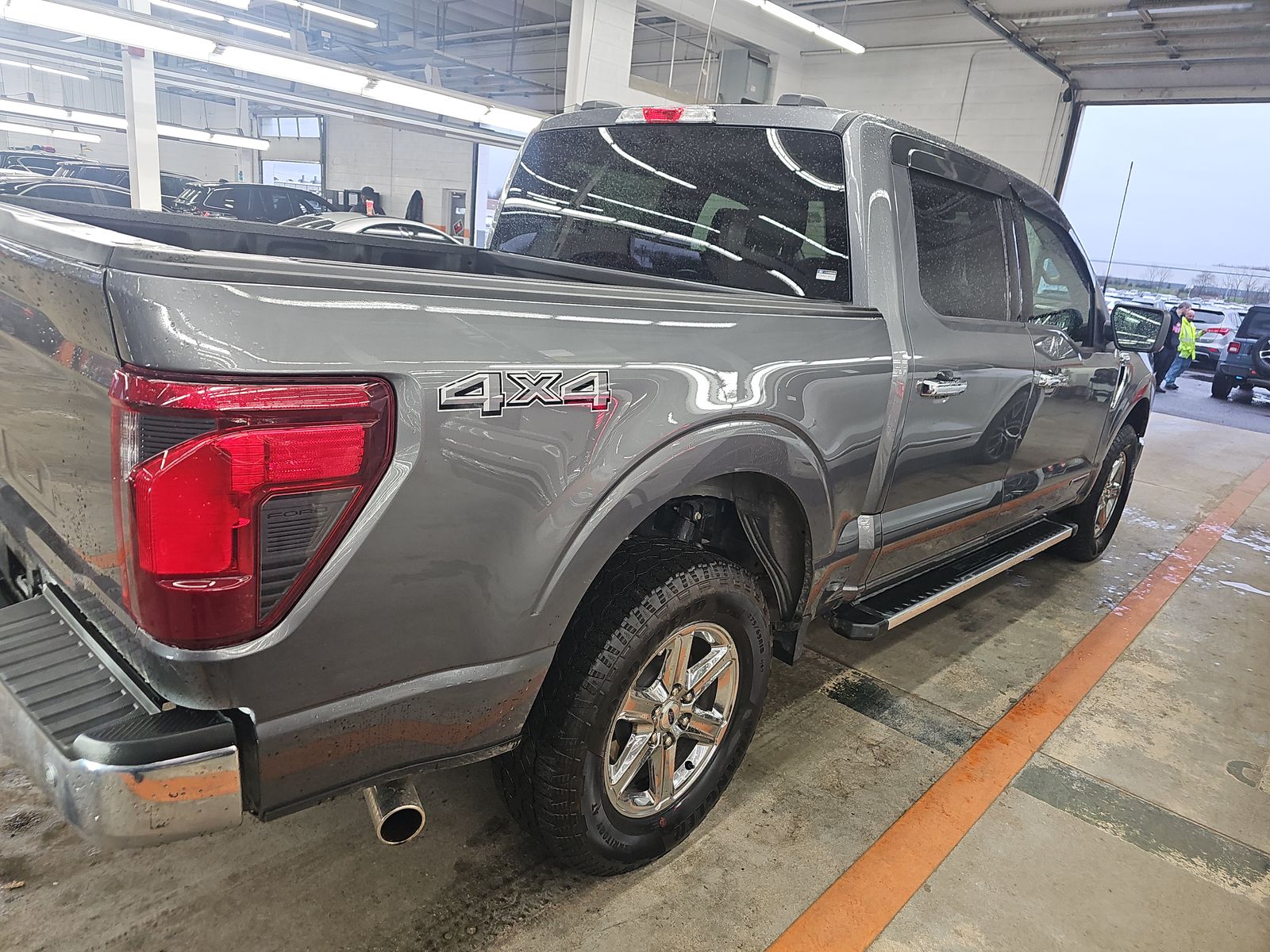 2025 Ford F-150 Hybrid XLT AWD