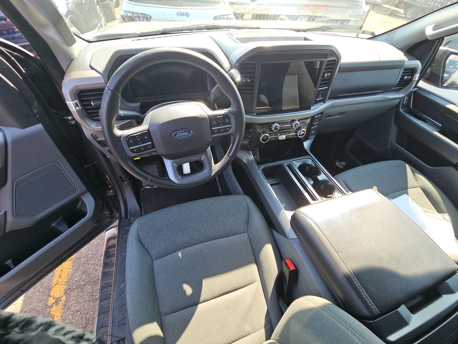 2025 Ford F-150 Hybrid XLT AWD