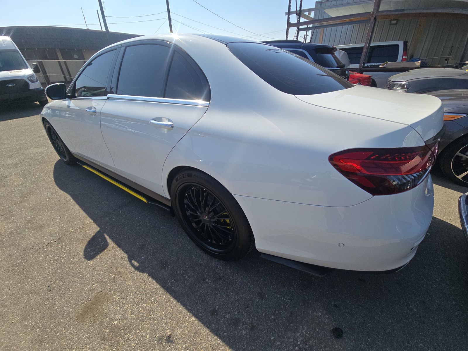 MERCEDES-BENZ E-CLASS - 7