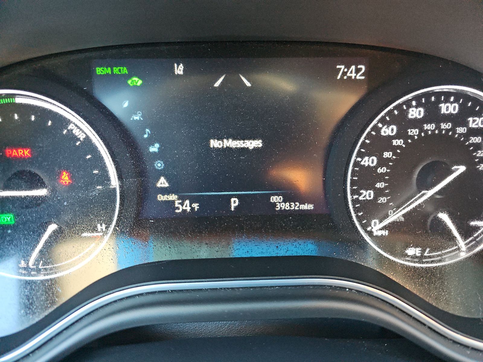 2022 Toyota Avalon Hybrid XLE FWD