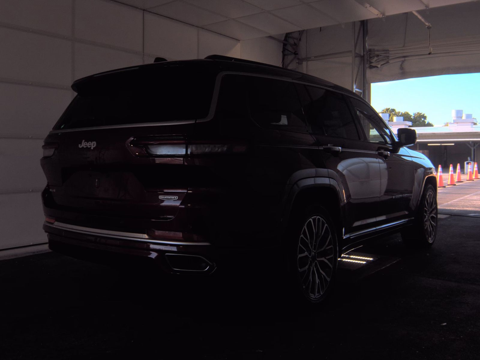 JEEP SUMMIT RES - 6