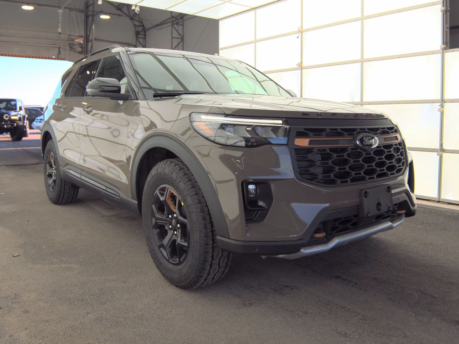 FORD EXPLORER - 5