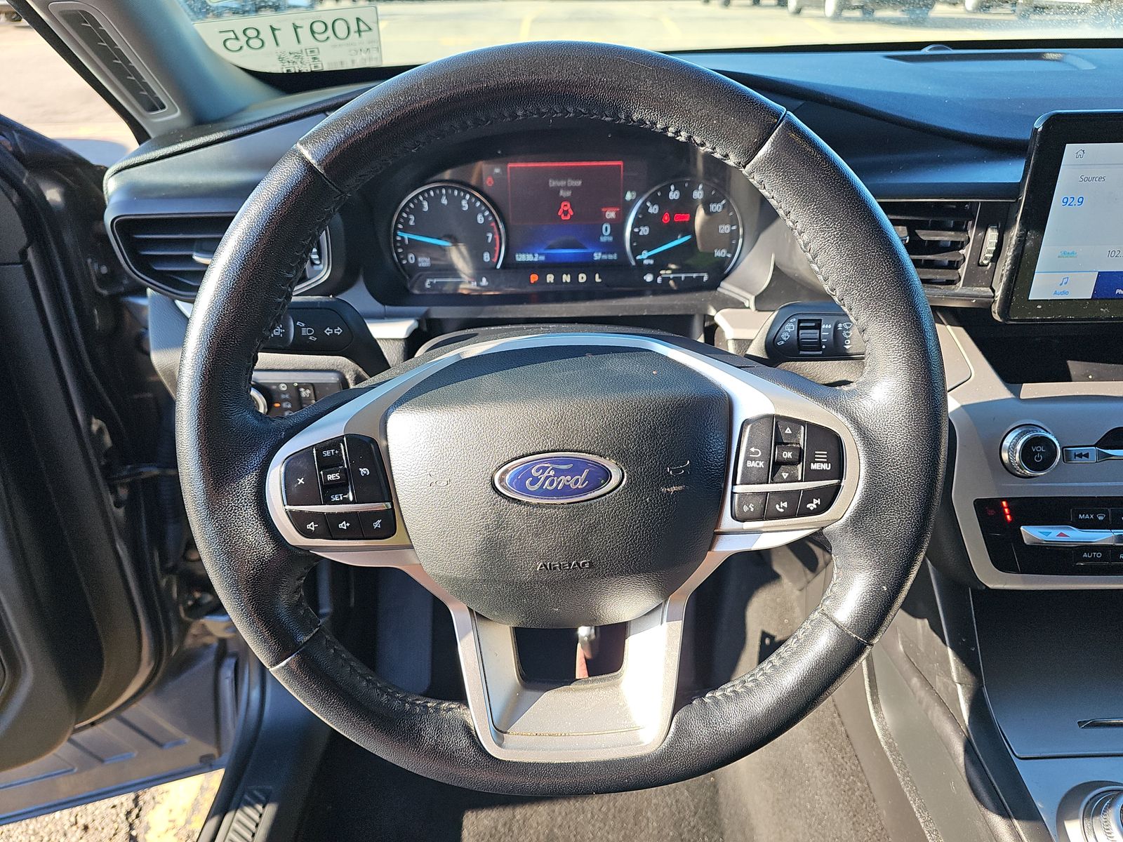 2023 Ford Explorer XLT AWD