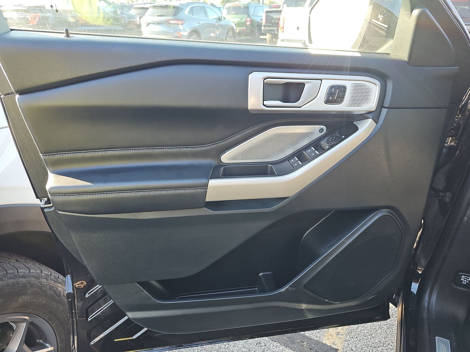 2023 Ford Explorer Limited AWD