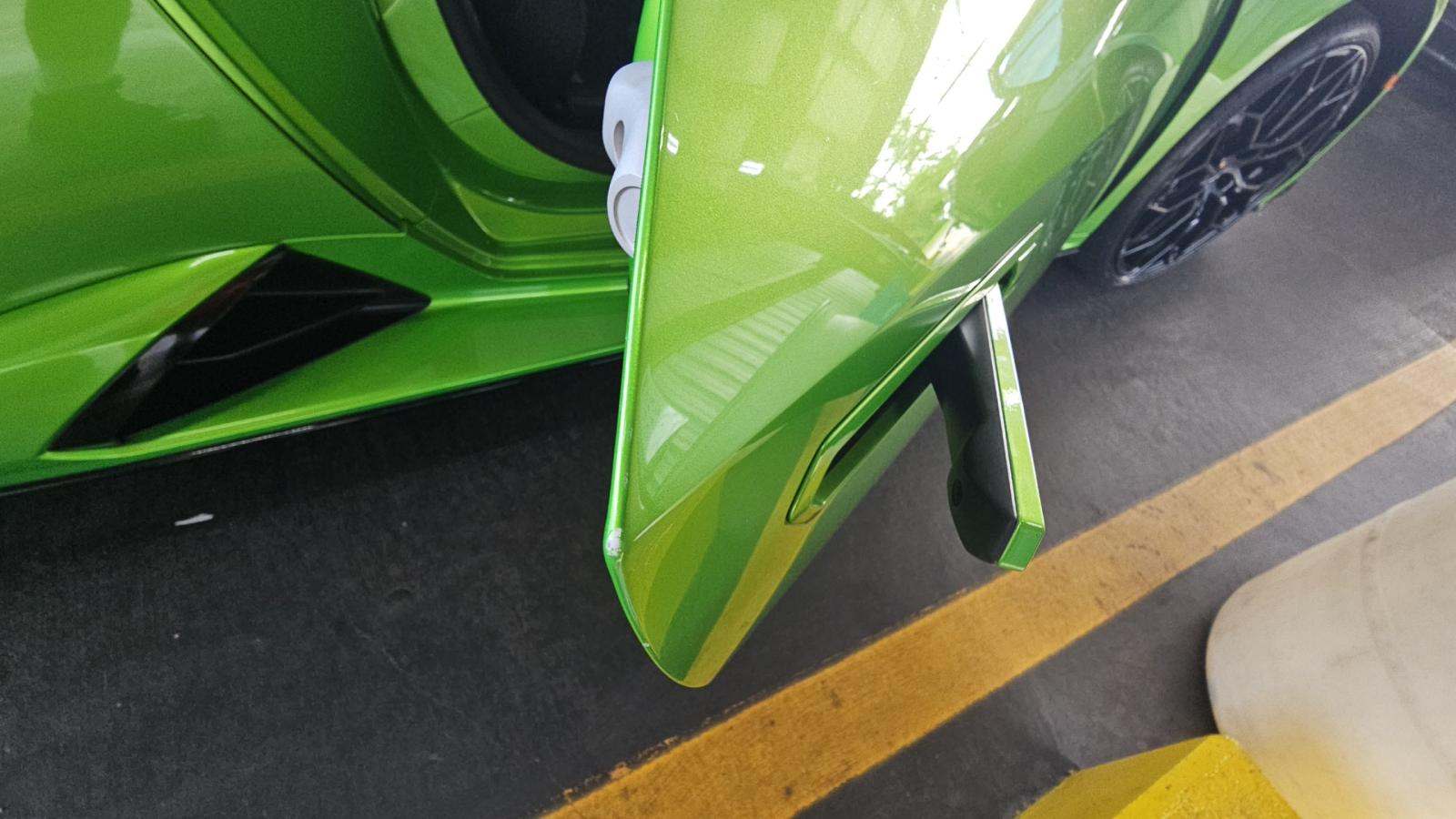 2021 Lamborghini Huracan EVO RWD