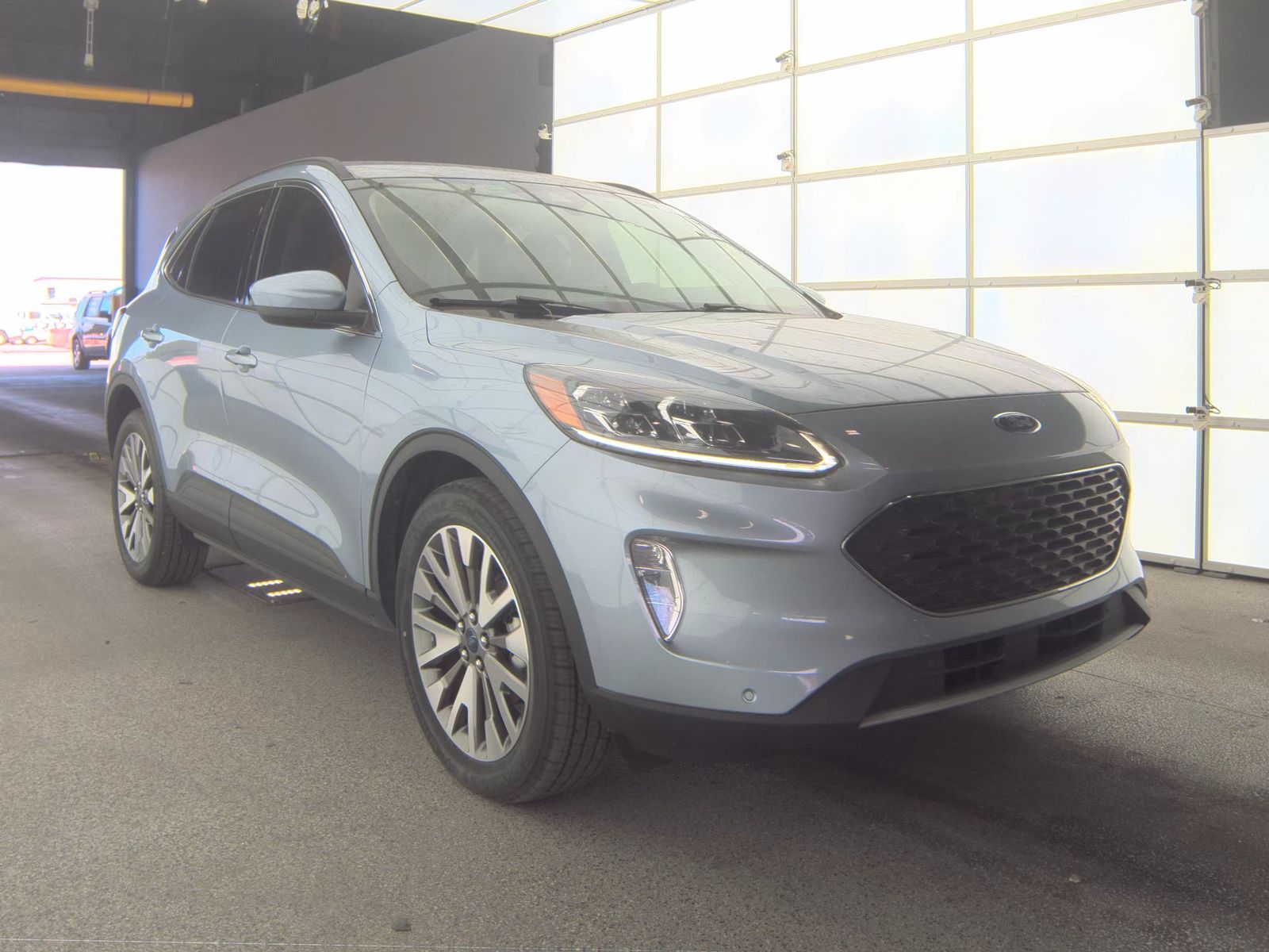 2022 Ford Escape Hybrid Titanium AWD