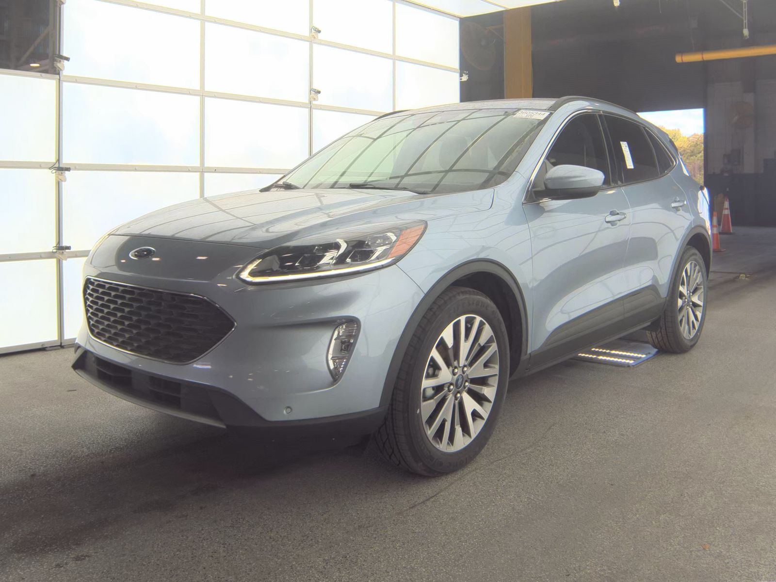 2022 Ford Escape Hybrid Titanium AWD