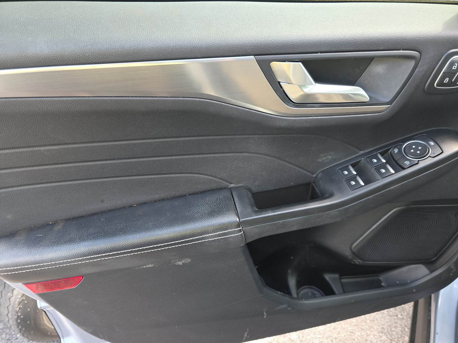 2022 Ford Escape Hybrid Titanium AWD