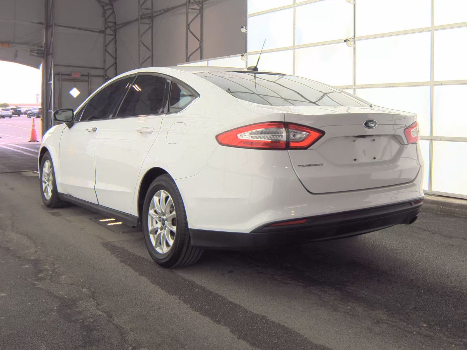 FORD FUSION - 9