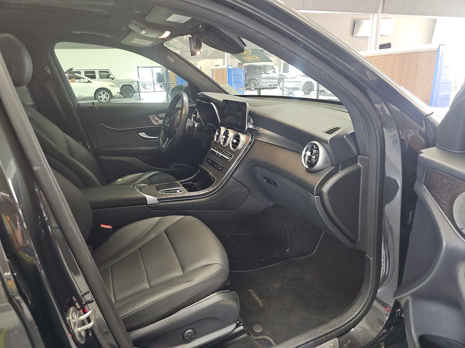 MERCEDES-BENZ GLC-CLASS - 9